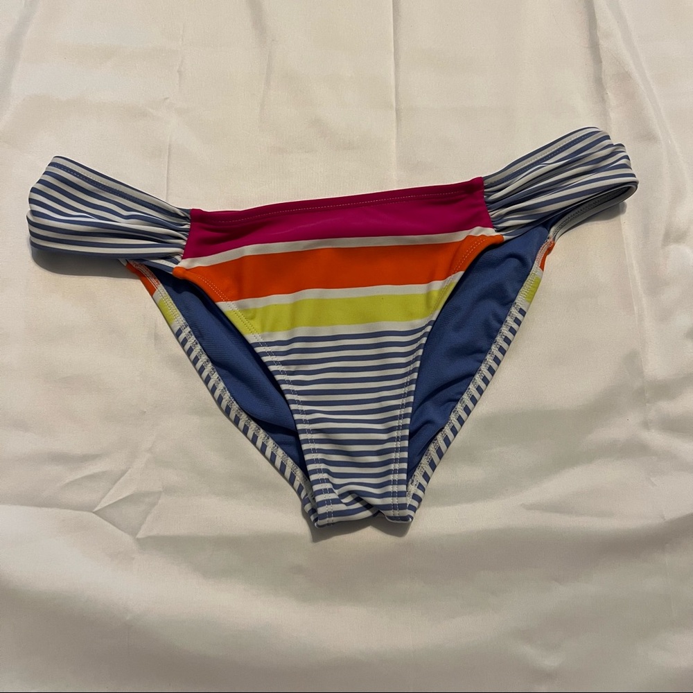 ✨SALE✨ Roxy Striped Bikini Bottom
